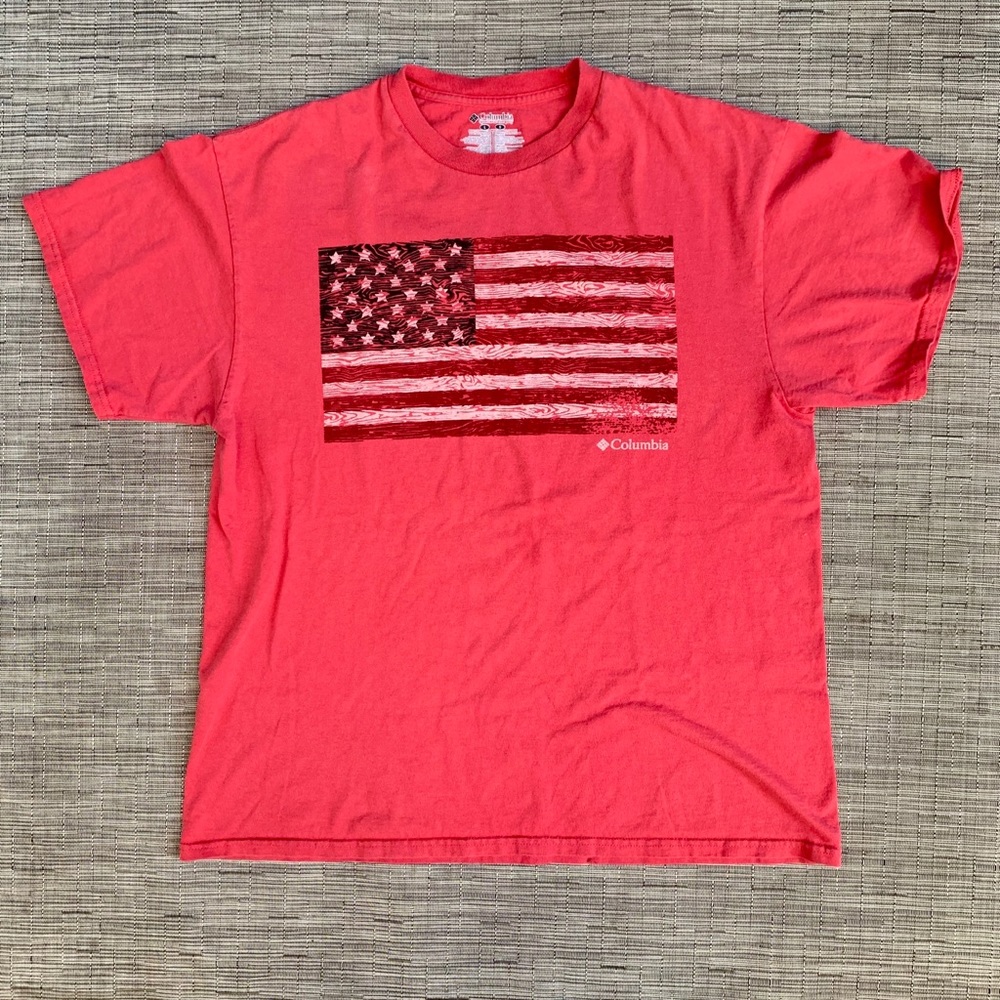 ♻️Columbia Men’s Tee size Large